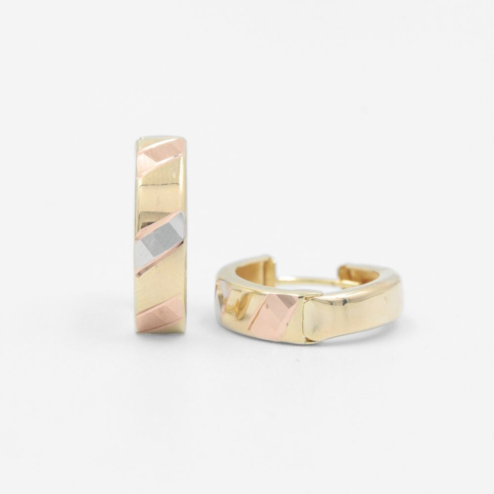 Grapa de Oro 14k de Diseño Brillante y Detalles Fino Diamantados mod. 8347
