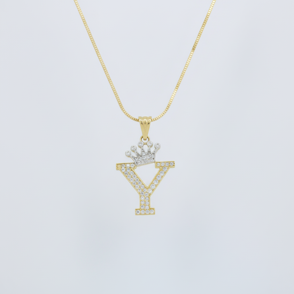 Dije de Oro 14k con Diseño de Inicial Y Incrustada con Zirconias mod. 10094