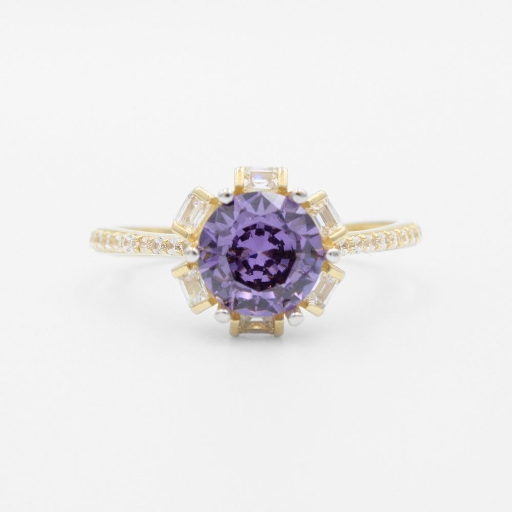Anillo de Oro 14k con Zirconia Morada e Incrustación de Zirconias Finas mod. 9589