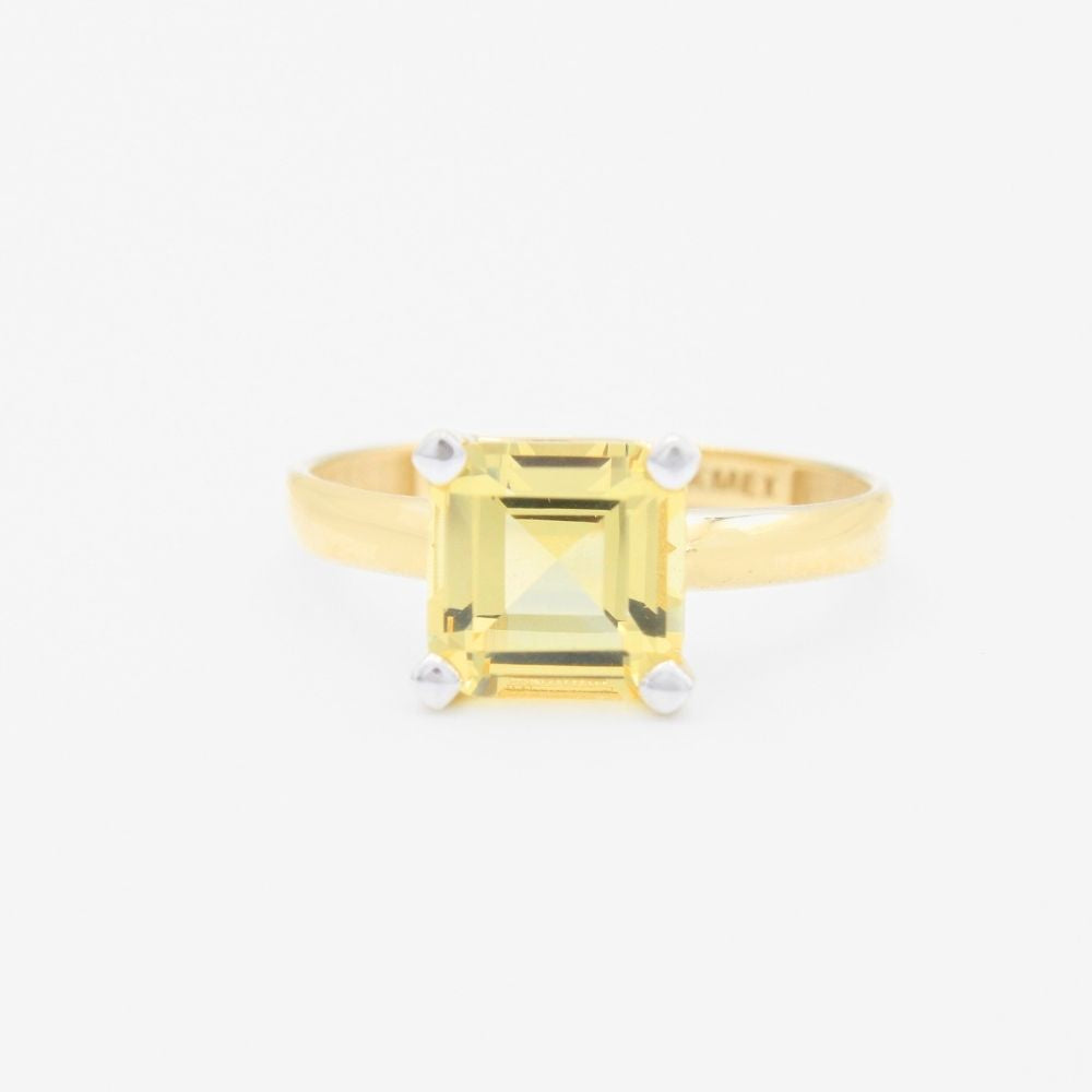Anillo de Oro 14k con Incrustación de Zirconia en Color Amarillo mod. 9298
