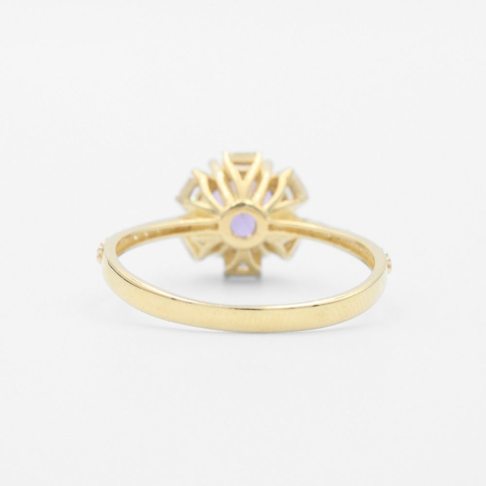 Anillo de Oro 14k con Zirconia Morada e Incrustación de Zirconias Finas mod. 9589