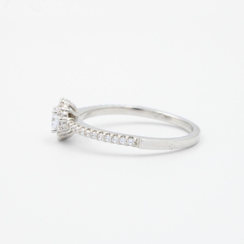 Anillo de Compromiso en Oro 14k Blanco Incrustado con Zirconias Finas mod. 8959
