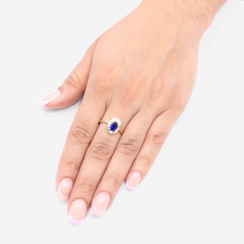 Anillo de Oro 14k con Diseño Emperatriz de Color Azul Zafiro mod. 9201