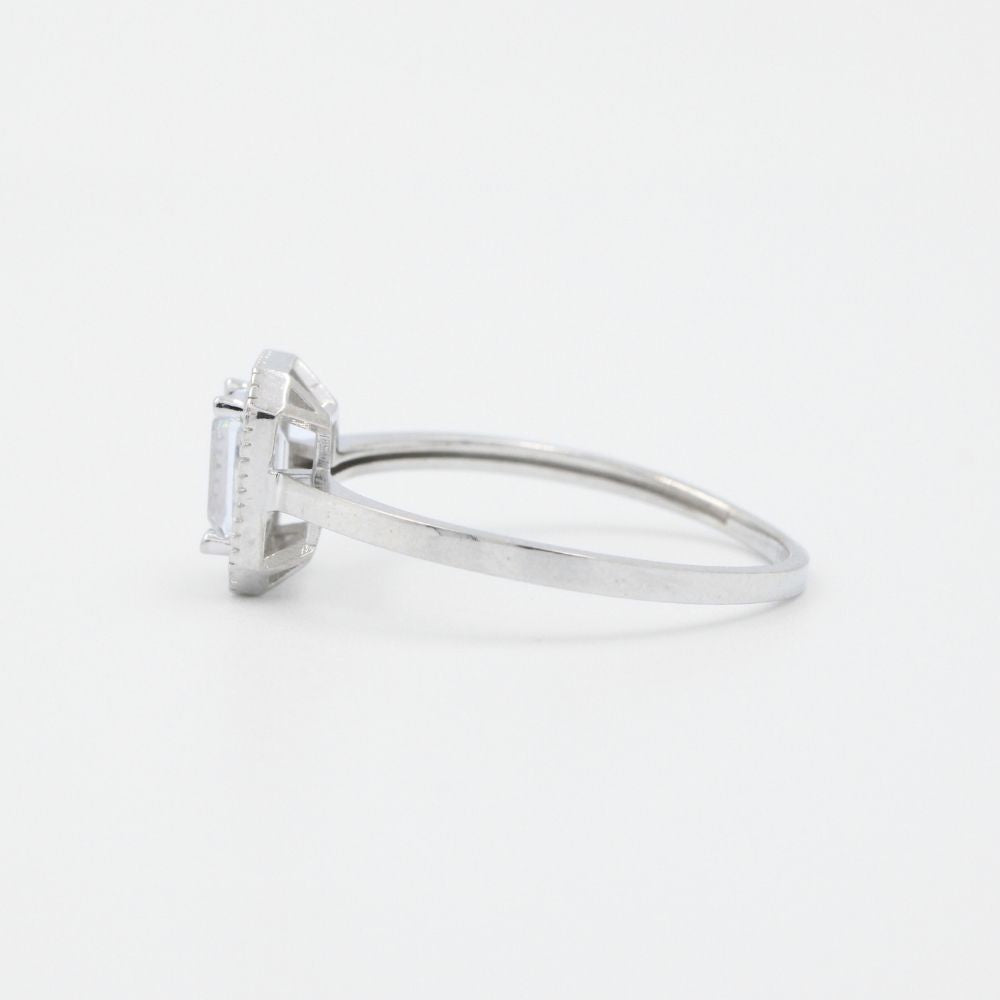 Anillo de Compromiso en Oro 14k Blanco Fino en Diseño Elegante mod. 8960