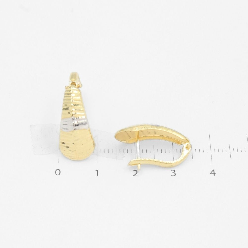 Arete con Broche Patente de Oro 14k Diseño Elegante de Estilo Diamantado mod. 9113