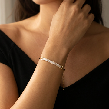 Aro de Oro 14k Ajustable de Zirconias Rectangulares mod. 11227