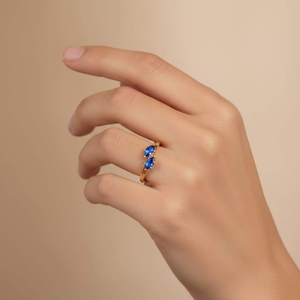 Anillo de Oro 14k Diseño Cruzado con Zirconias Color Azul Zafiro mod. 10011