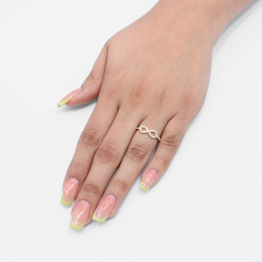 Anillo de Oro 14k Diseño en Forma de Infinito Incrustado con Zirconias de Corte Fino mod. 9736