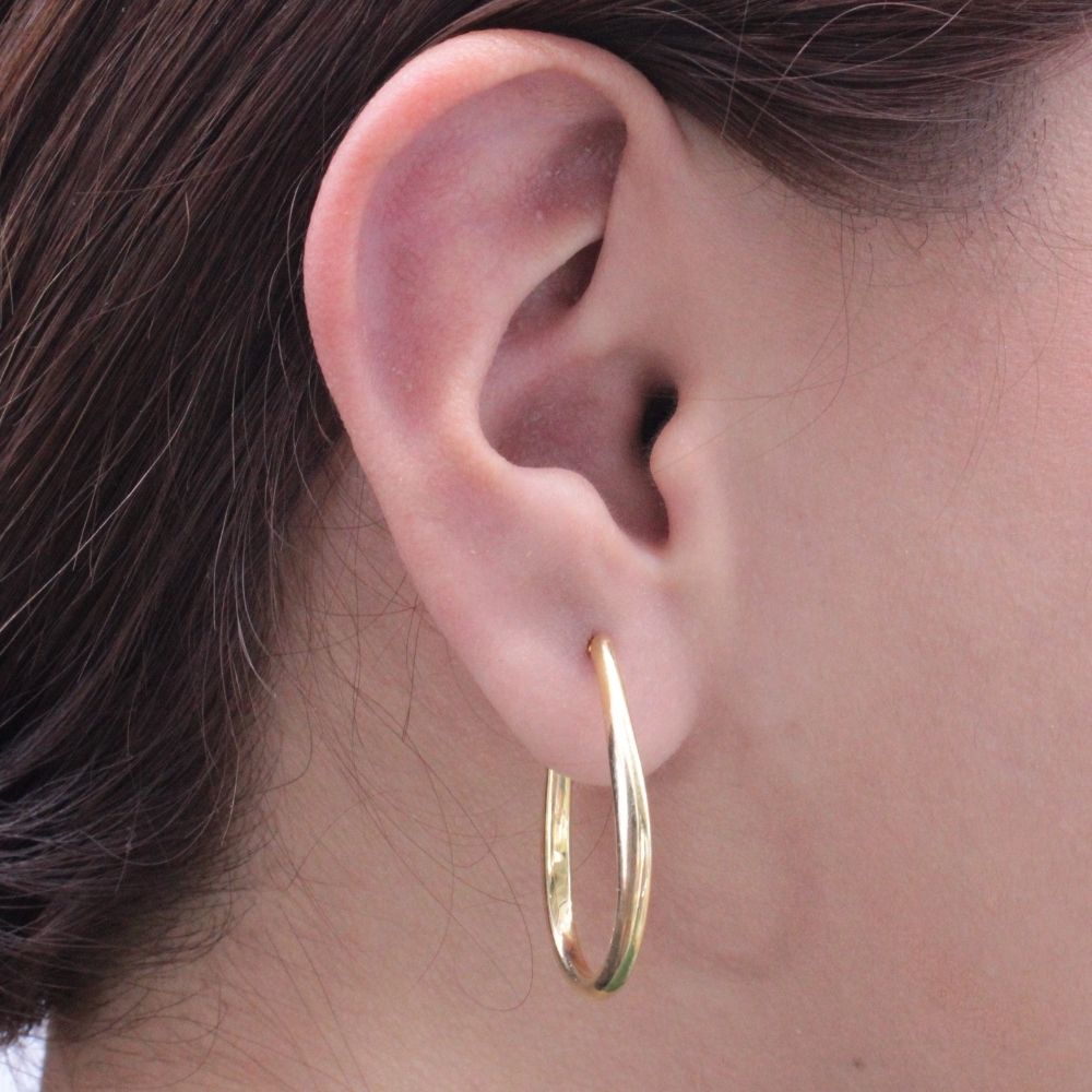 Arracada de Oro 14k Hueca con Diseño Semi Oval Especial mod. 8757