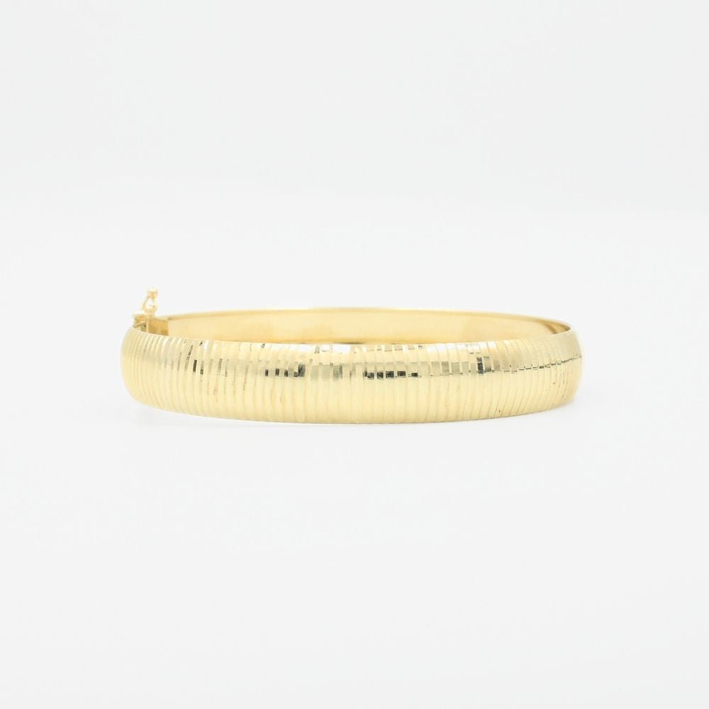 Aro de Oro 14k Hueco con Diseño Diamantado mod. 8986