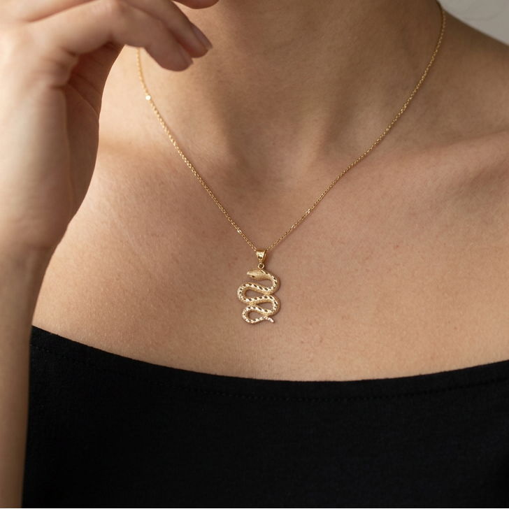 Dije de Oro 14k Serpiente Diseño Diamantado mod. 11225