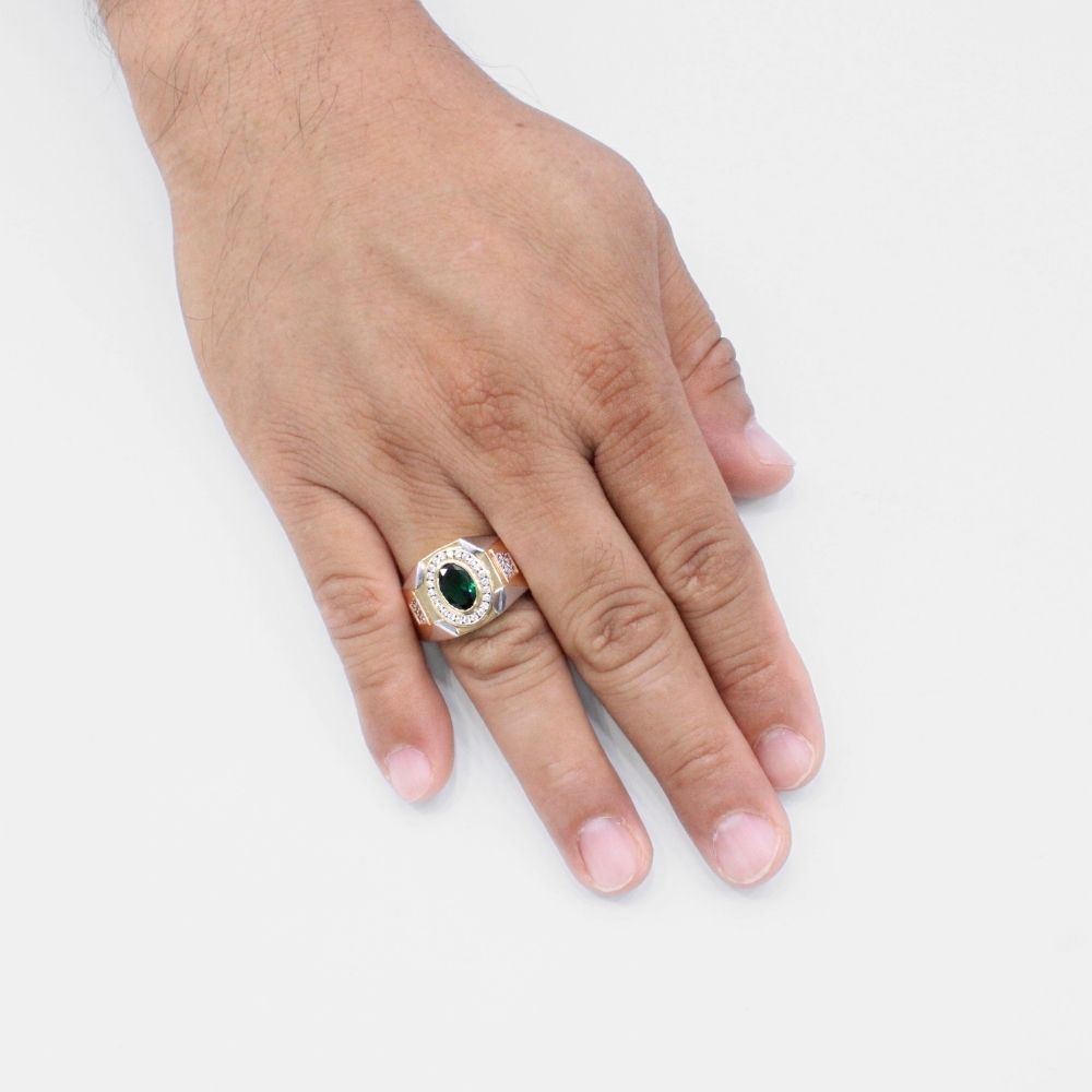 Anillo de Oro 14k con Zirconia Color Verde Esmeralda en Bisel de Zirconias Finas y Diseño Especial mod. 9462