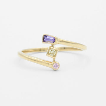 Anillo de Oro 14k Diseño Cruzado con Zirconias de Corte Fino mod. 9594