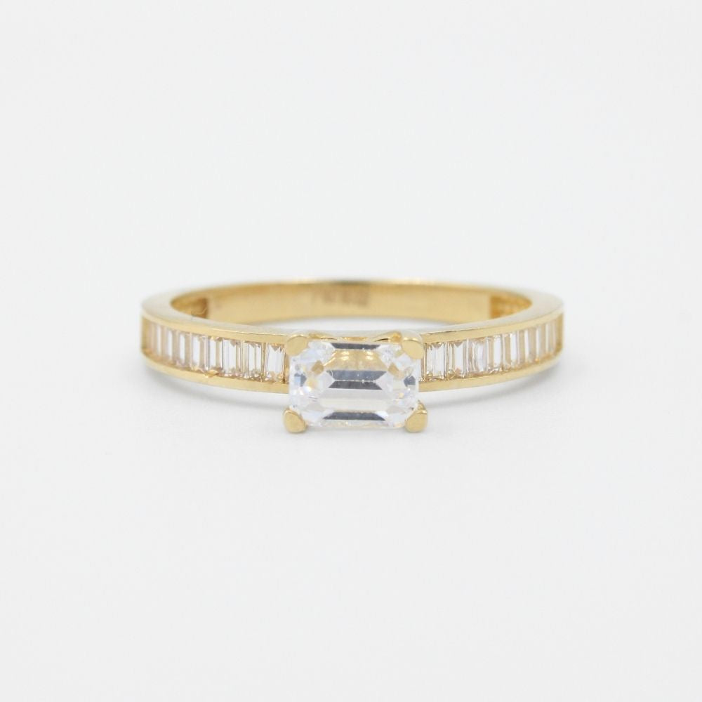 Anillo de Compromiso en Oro 14k Diseño Incrustado y Fino con Zirconia Baguette mod. 8964