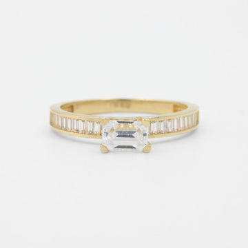 Anillo de Compromiso en Oro 14k Diseño Incrustado y Fino con Zirconia Baguette mod. 8964