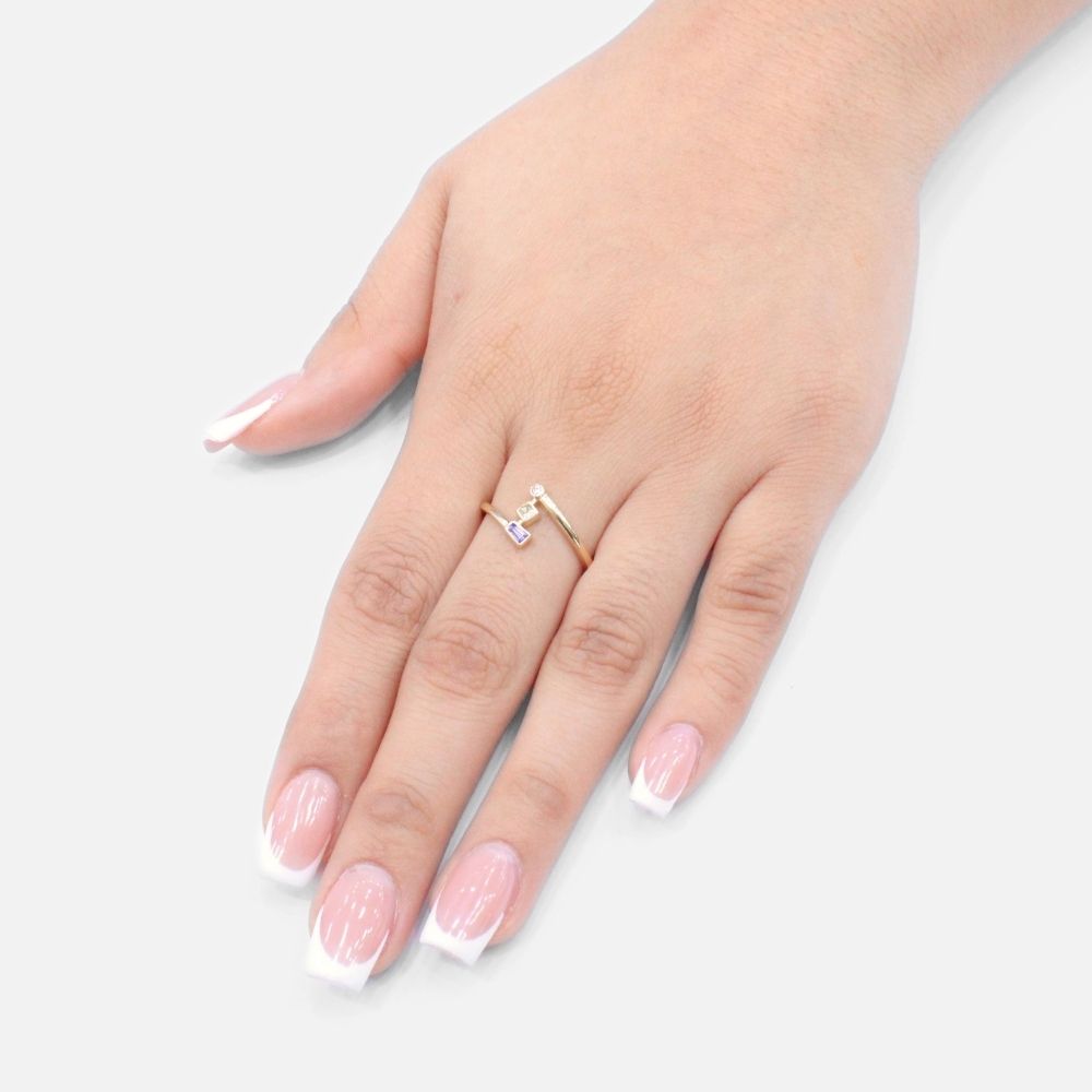 Anillo de Oro 14k Diseño Cruzado con Zirconias de Corte Fino mod. 9594