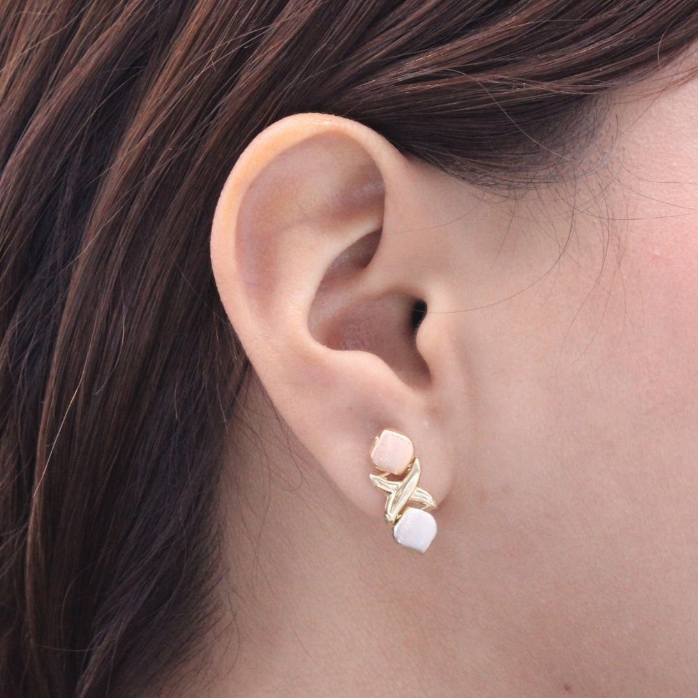 Arete de Oro 14k Diseño Hueco XO de Tono Ocre mod. 8616