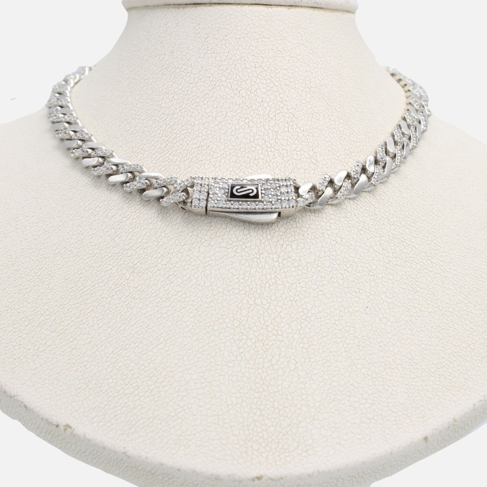 Cadena Monaco Chain 14k Modelo Classic Hueco Thin con Broche Pavé y Diseño Alt Pavé mod. 9670