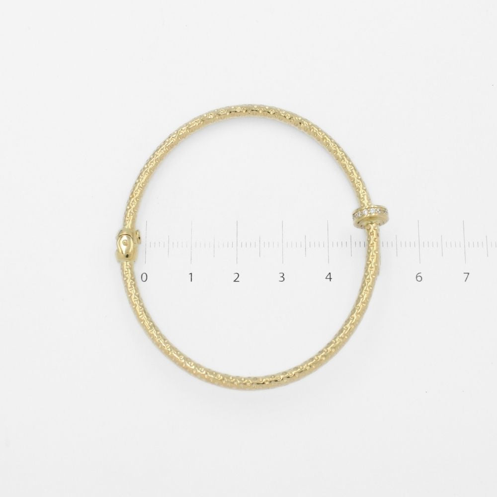 Aro de Oro 14k Diseñado en Forma de Clavo de Diamantado Especial Detallado con Zirconias mod. 9750
