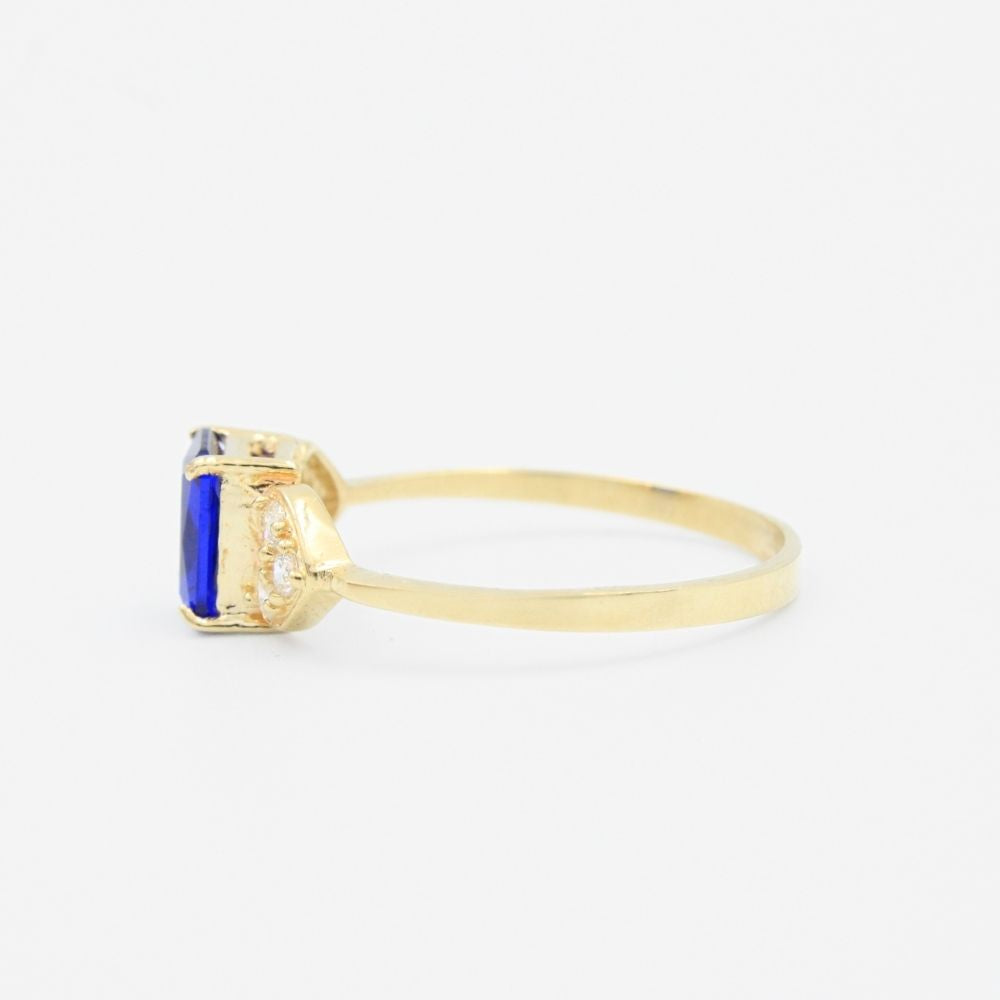 Anillo de Oro 14k con Diseño de Doble Corazón Incrustado de Zirconia Color Azul Zafiro mod. 9205