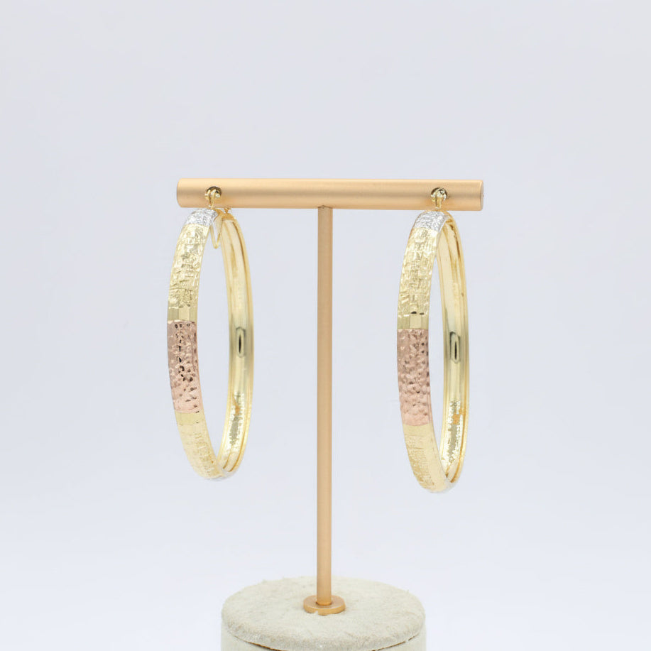 Arracada de Oro 14k de Diseño Fino con Diamantado Brillante en 3 Colores mod. 10039