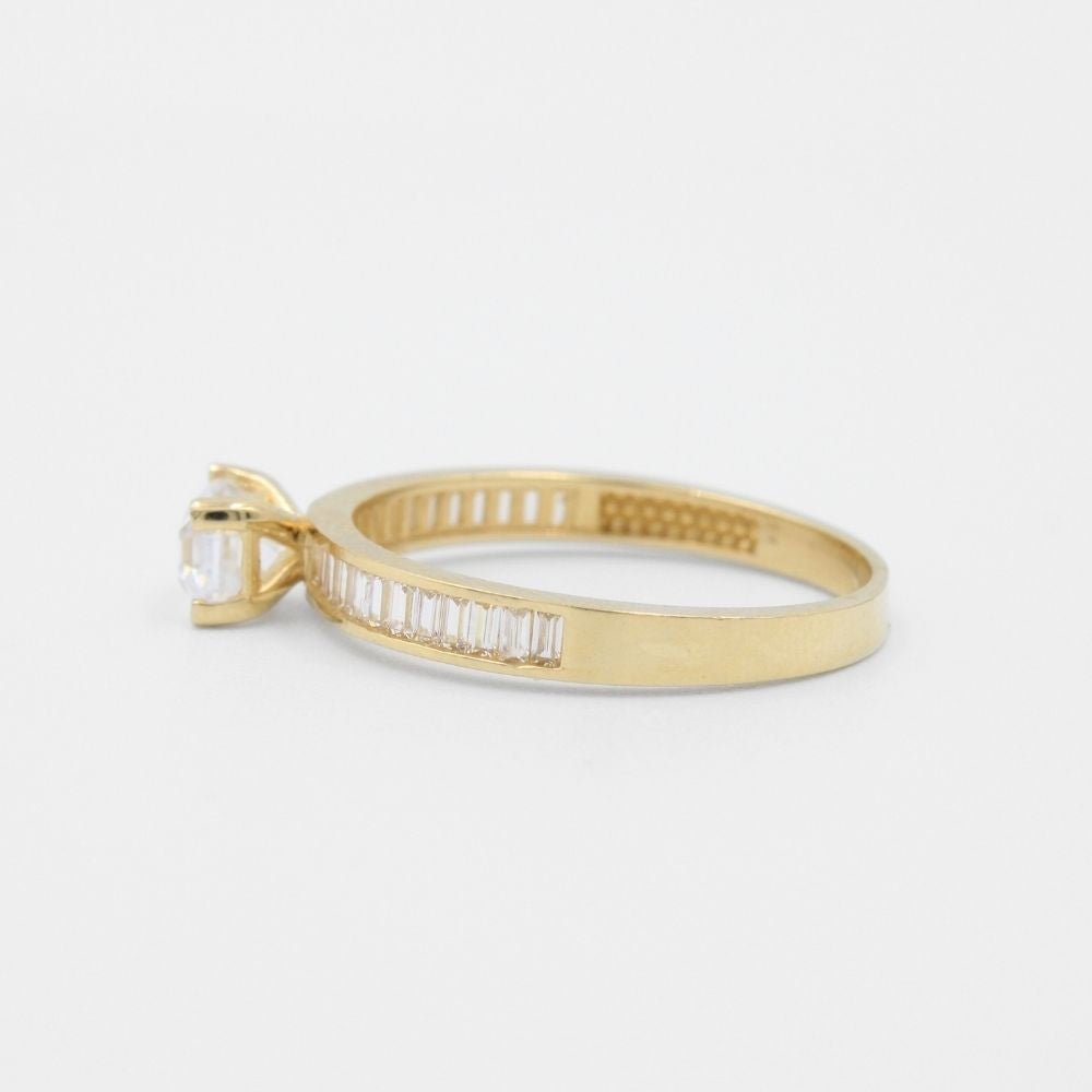 Anillo de Compromiso en Oro 14k Diseño Incrustado y Fino con Zirconia Baguette mod. 8964