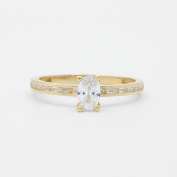 Anillo de Compromiso en Oro 14k con Zirconia Oval e Incrustado con Zirconias Finas mod. 8965
