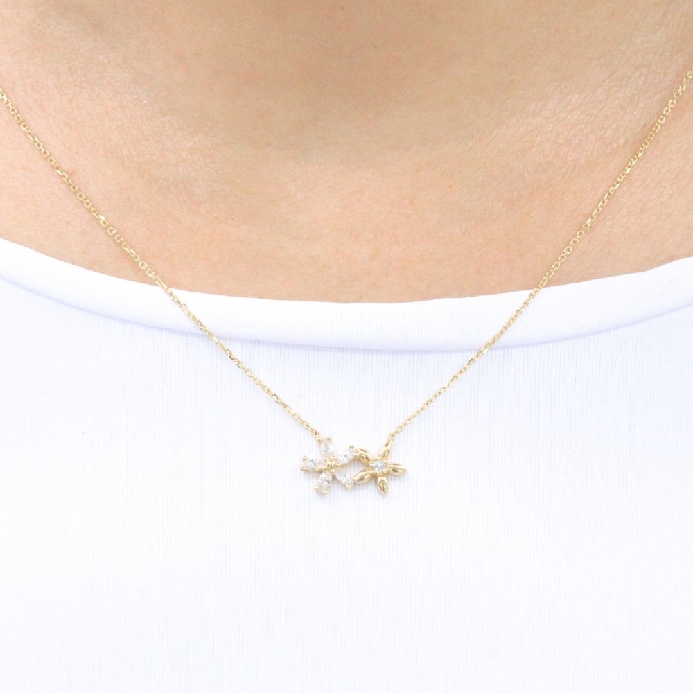 Gargantilla de Oro 14k Diseño Fino con Dije de Flores con Zirconias Brillantes mod. 9643