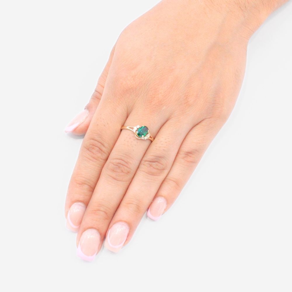 Anillo de Oro 14k de Zirconia Oval de Color Verde Esmeralda mod. 9191