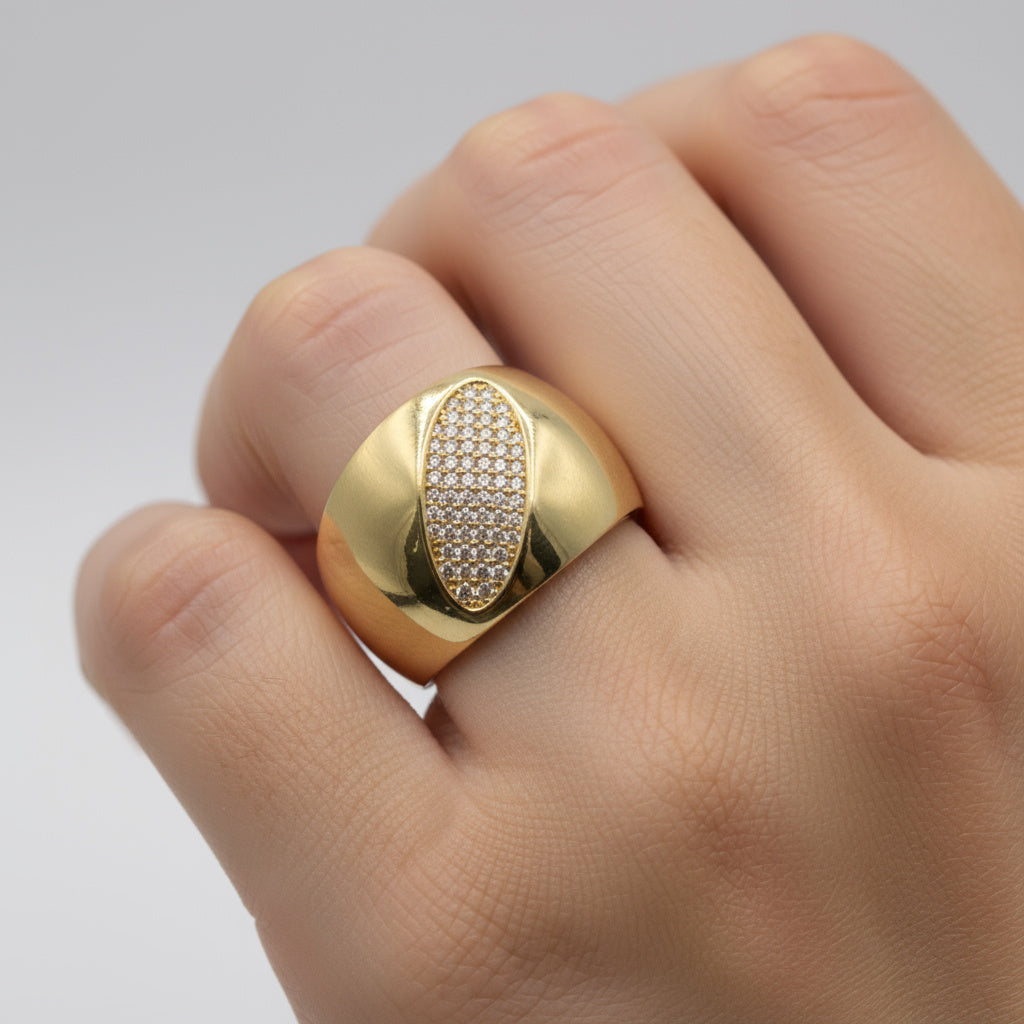 Anillo de Oro 14k Modelo Estilo Chunky Hueco con Detalle Fino Incrustado de Zirconias mod. 10003