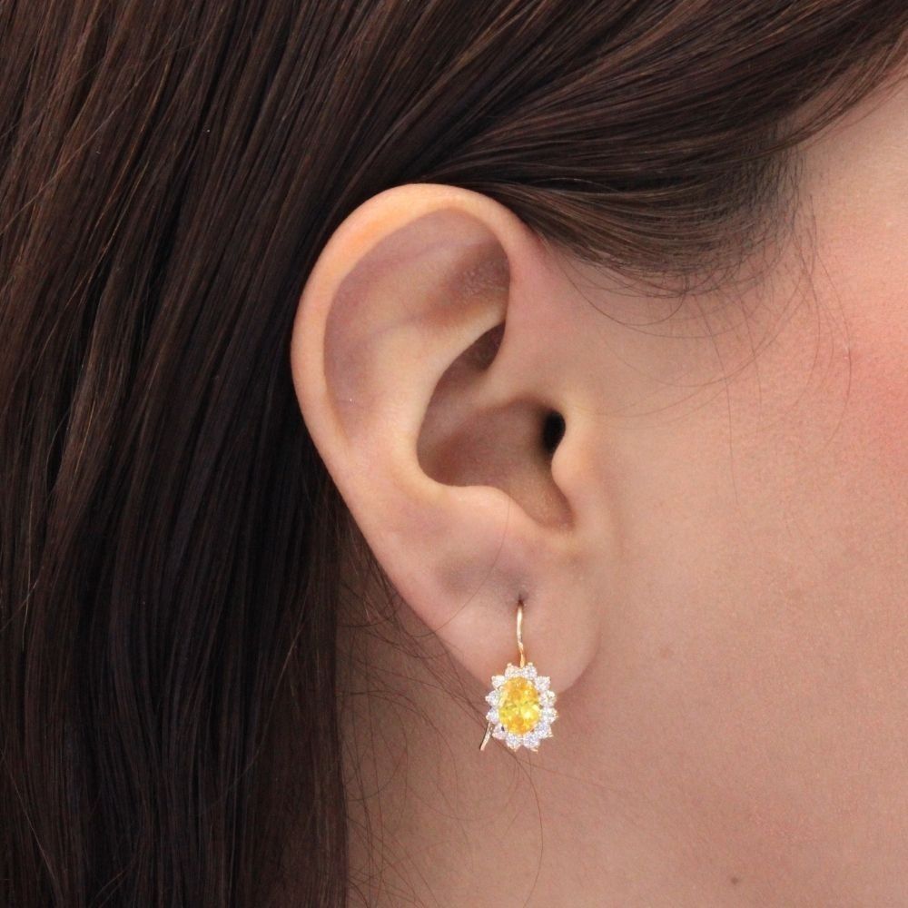 Arete con Broche Arillo de Oro 14k Flor de Zirconia Ambar con Zirconias Brillantes mod. 9765