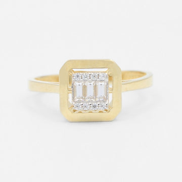 Anillo de Oro 14k Elegante con Zirconias Finas en Bisel Liso mod. 8568