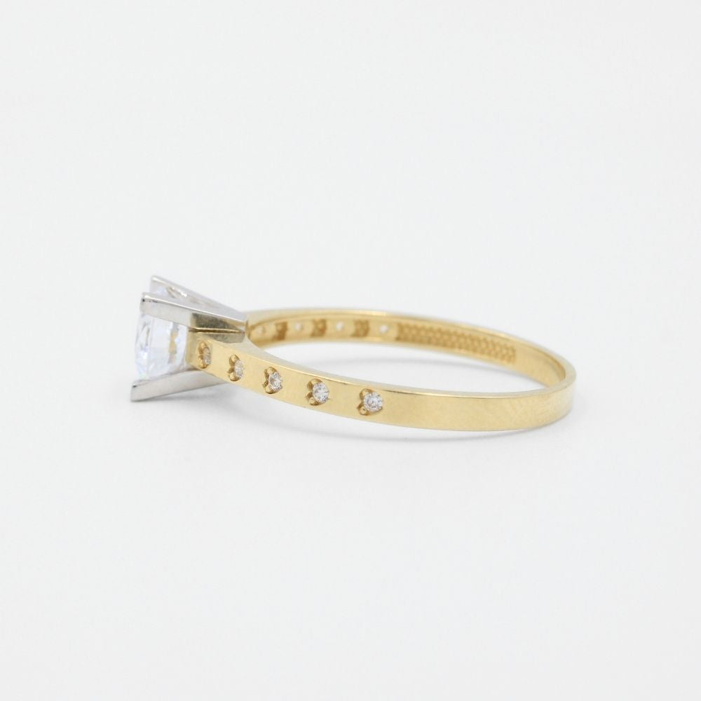 Anillo de Compromiso en Oro 14k con Incrustación Especial de Zirconias Finas mod. 8966