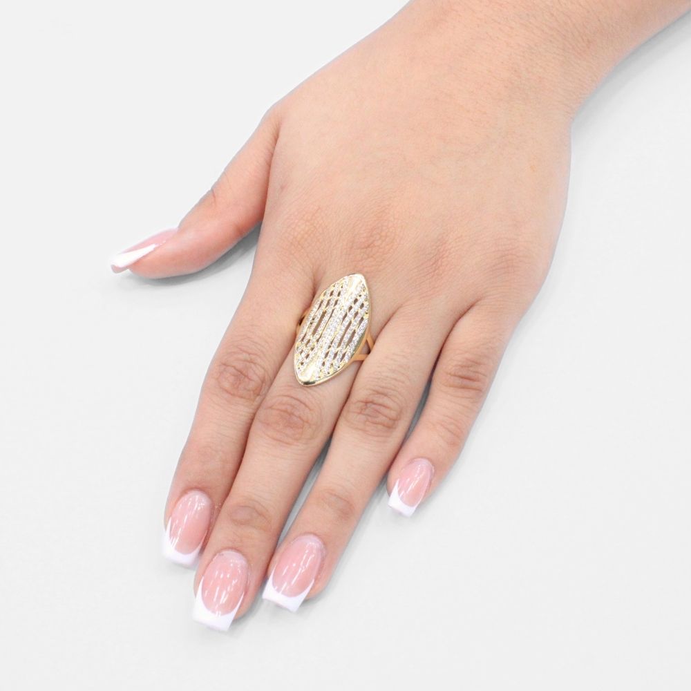 Anillo de Oro 14k de Diseño Shield con Calado e Incrustación de Zirconias mod. 9597