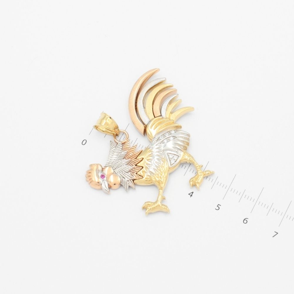 Dije de Oro 14k Diseño de Gallo Extra con Incrustación de Zirconias mod. 9443