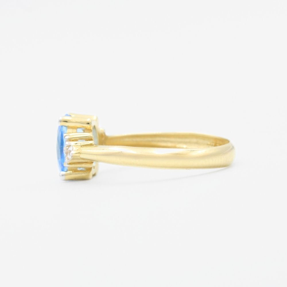 Anillo de Oro 14k de Diseño Oval en Color Azul con Zirconias mod. 9306