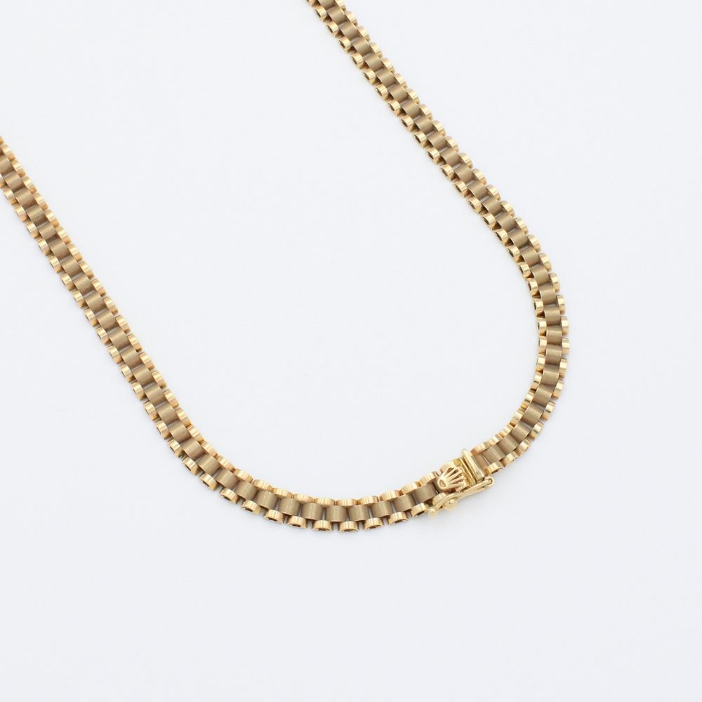 Cadena de Oro 14k Tejido Especial Ensamblado con Eslabones Oscuros de Tono Mate mod. 9815