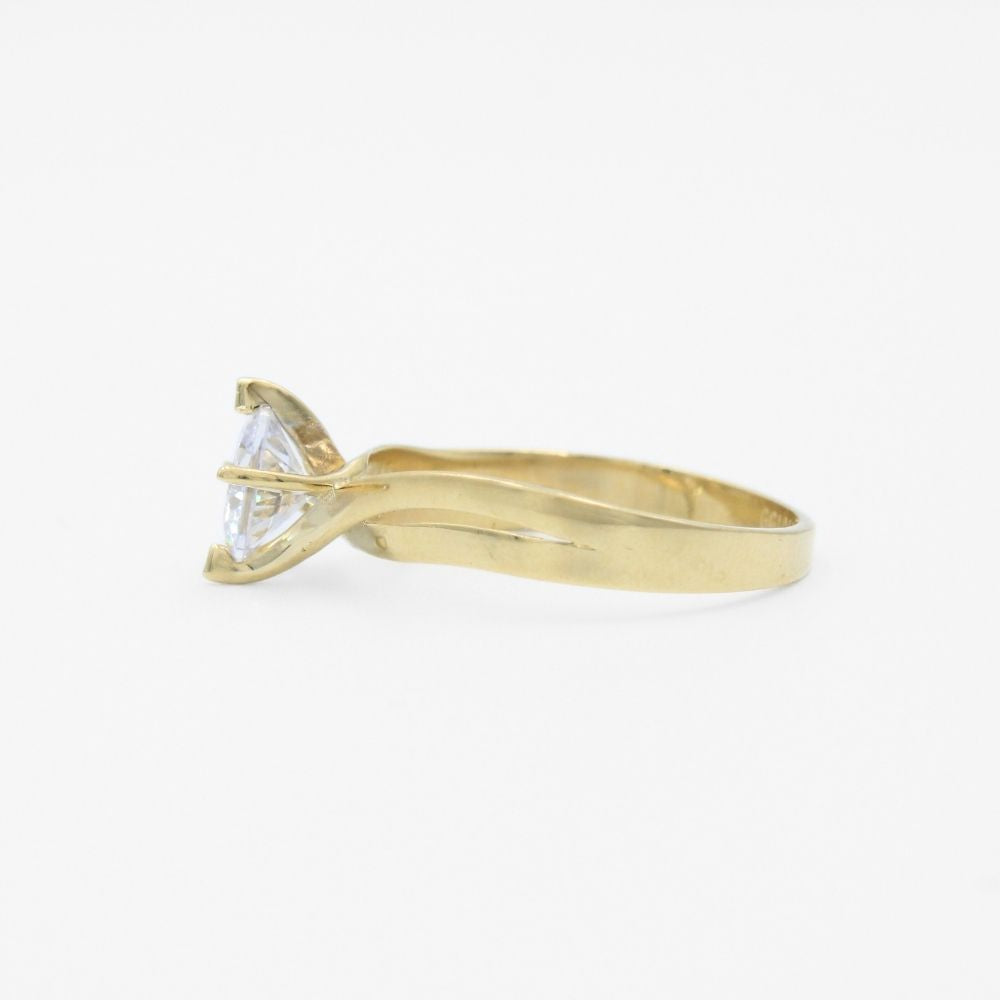Anillo de Compromiso en Oro 14k Modelo Curvo con Zirconia Brillante mod. 9725