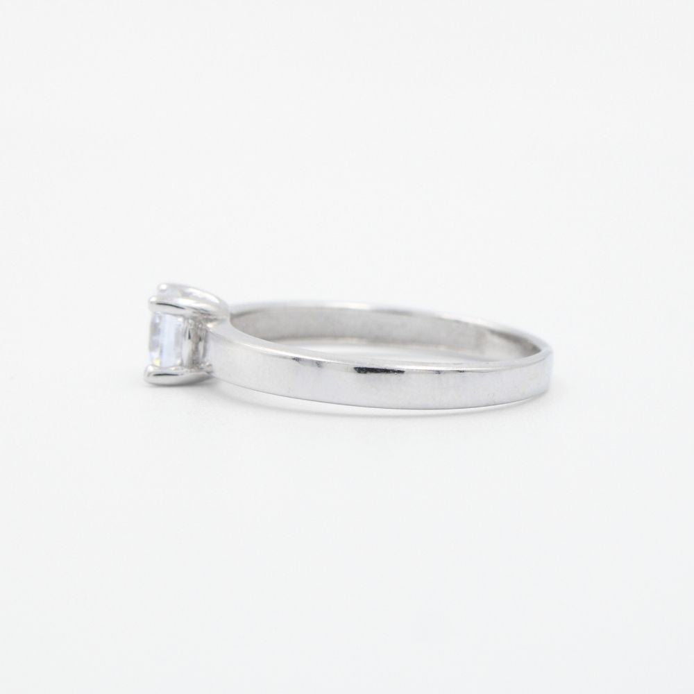 Anillo de Compromiso en Oro 14k Blanco con Zirconia Brillante mod. 8950