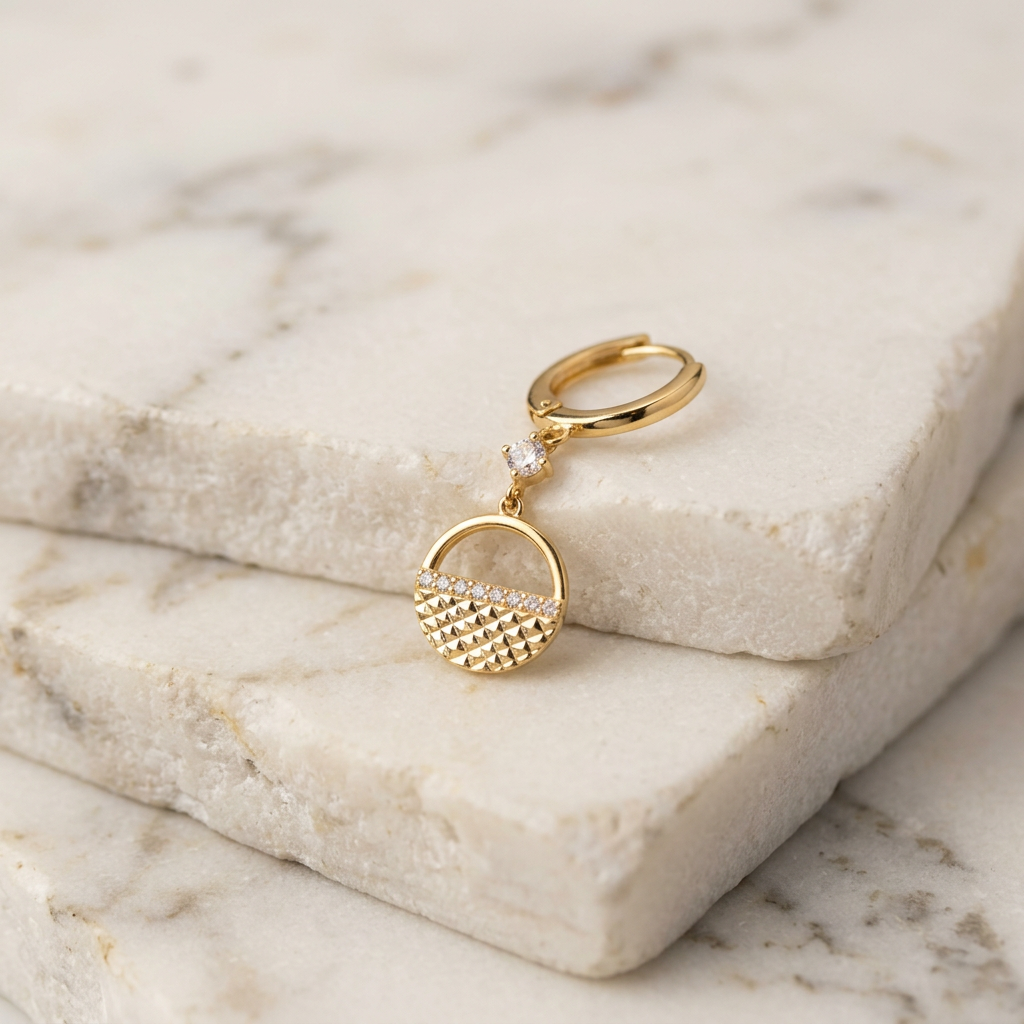 Grapa Larga de Oro 14k Semicirculo Texturizado con Zirconias mod. 11241