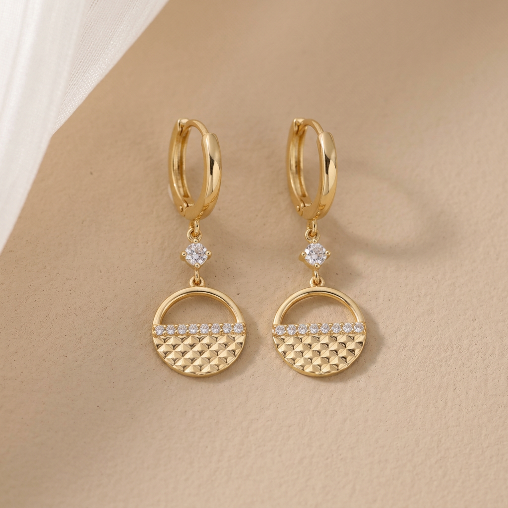 Grapa Larga de Oro 14k Semicirculo Texturizado con Zirconias mod. 11241