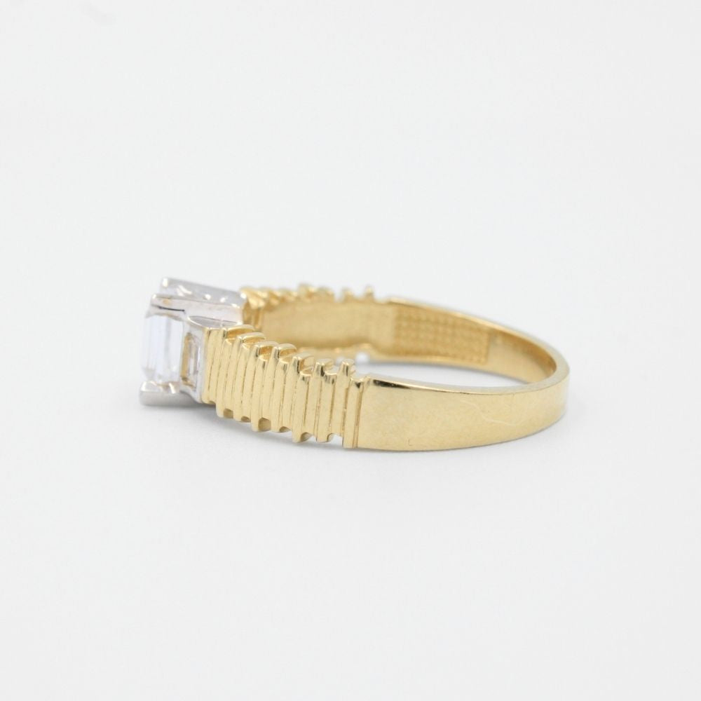 Anillo de Compromiso en Oro 14k Diseño de Barras con Zirconias mod. 8969