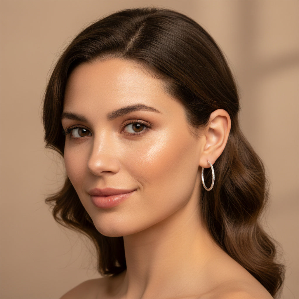 Arracada de Oro 14k Blanco en Diseño Tubular Hueco con Diamantado Fino mod. 10042