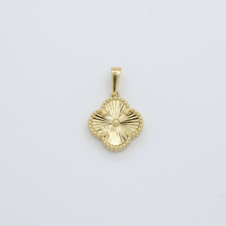 Dije de Oro 14k Diseño Hueco de Trébol Diamantado mod. 10081