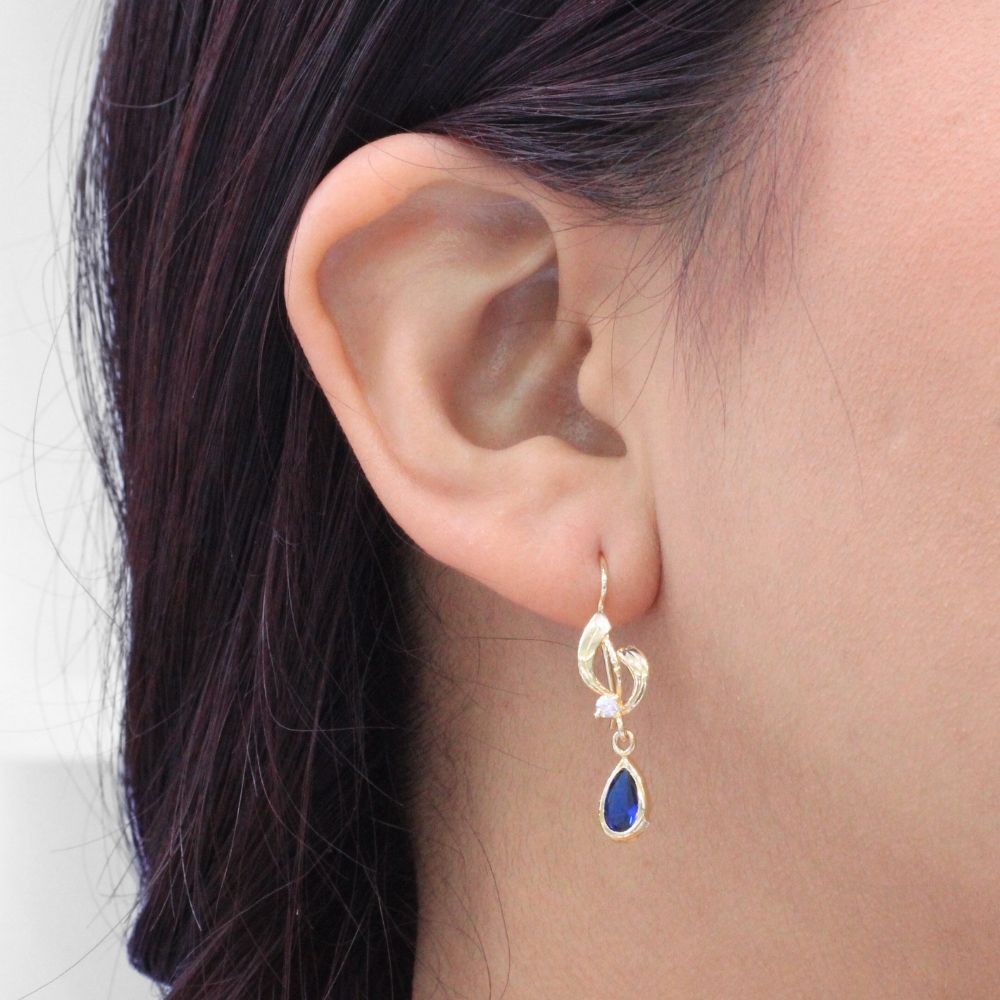 Arete con Broche Arillo de Oro 14k Estilo Largo Elegante con Zirconia Color Azul Marino mod. 9768