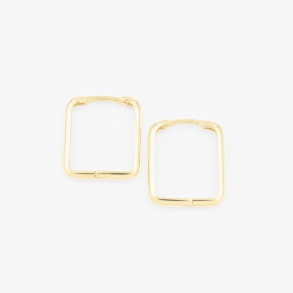 Grapa de Oro 14k Hueca con Diseño Tubular Cuadrado mod. 9266