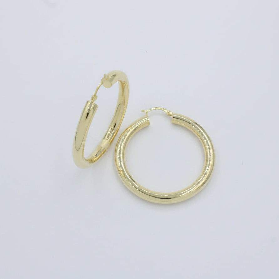 Arracada de Oro 14k Diseño Circular Tubular de Tono Fino y Brillante mod. 10044