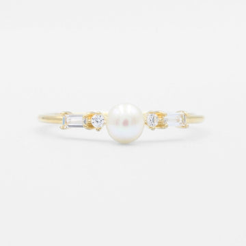 Anillo de Oro 14k Diseño Fino con Perla Natural y Zirconias Baguette mod. 9602
