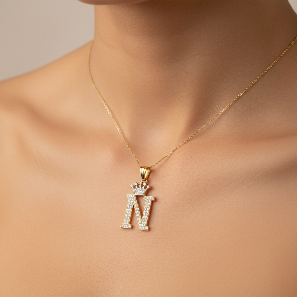 Dije de Oro 14k con Diseño de Inicial N Incrustada con Zirconias mod. 10103
