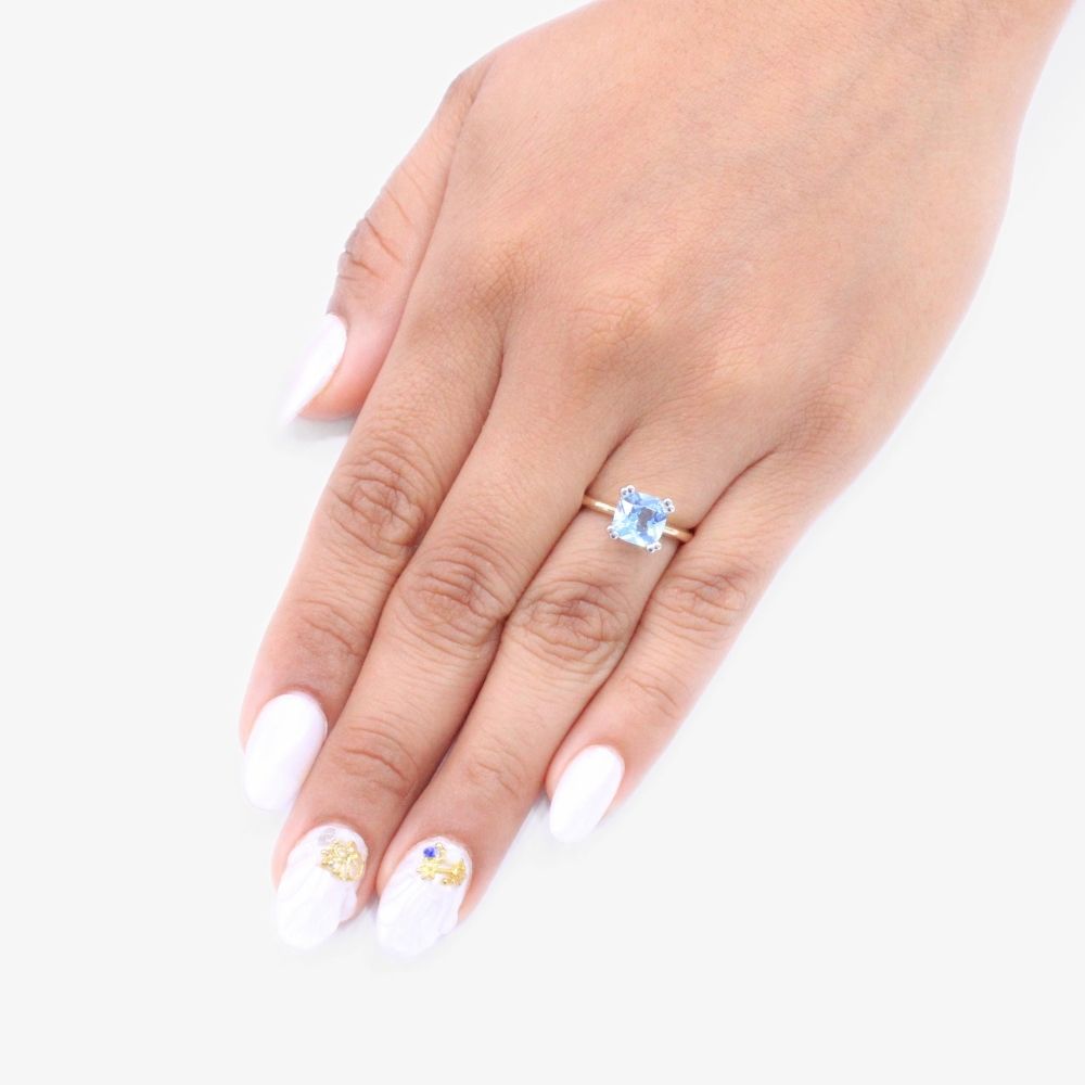Anillo de Oro 14k de Diseño Cuadrado Liso en Color Azul mod. 9311